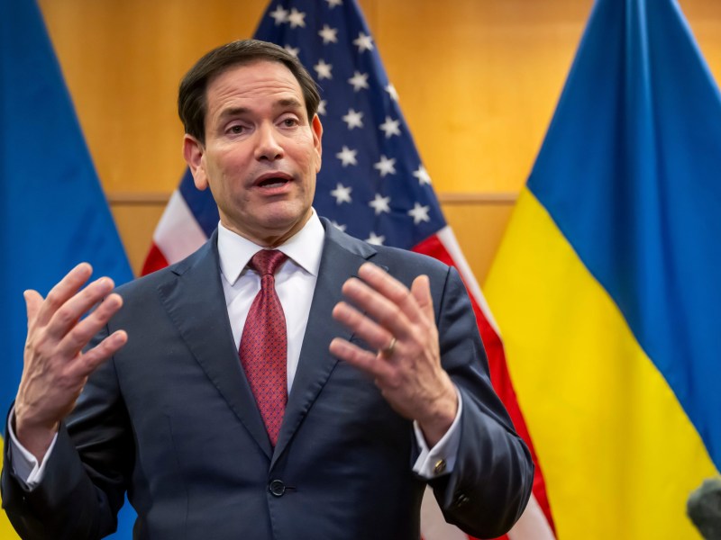 Trump Ukraine: U.S. Secretary of State Marco Rubio talks to the press at the U.S. Mission to International Organizations in Geneva, Switzerland, Sunday, Nov. 23, 2025. (Martial Trezzini/Keystone via AP)